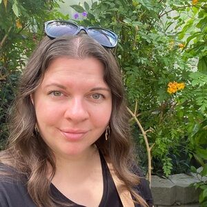 Meet your Posher, Ashley